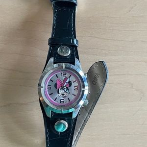 DISNEY Minnie Mouse Watch NIB Collectors item